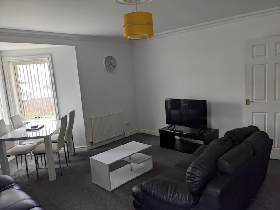 Teith Court Apartment With Private Parking. Stirling Esterno foto